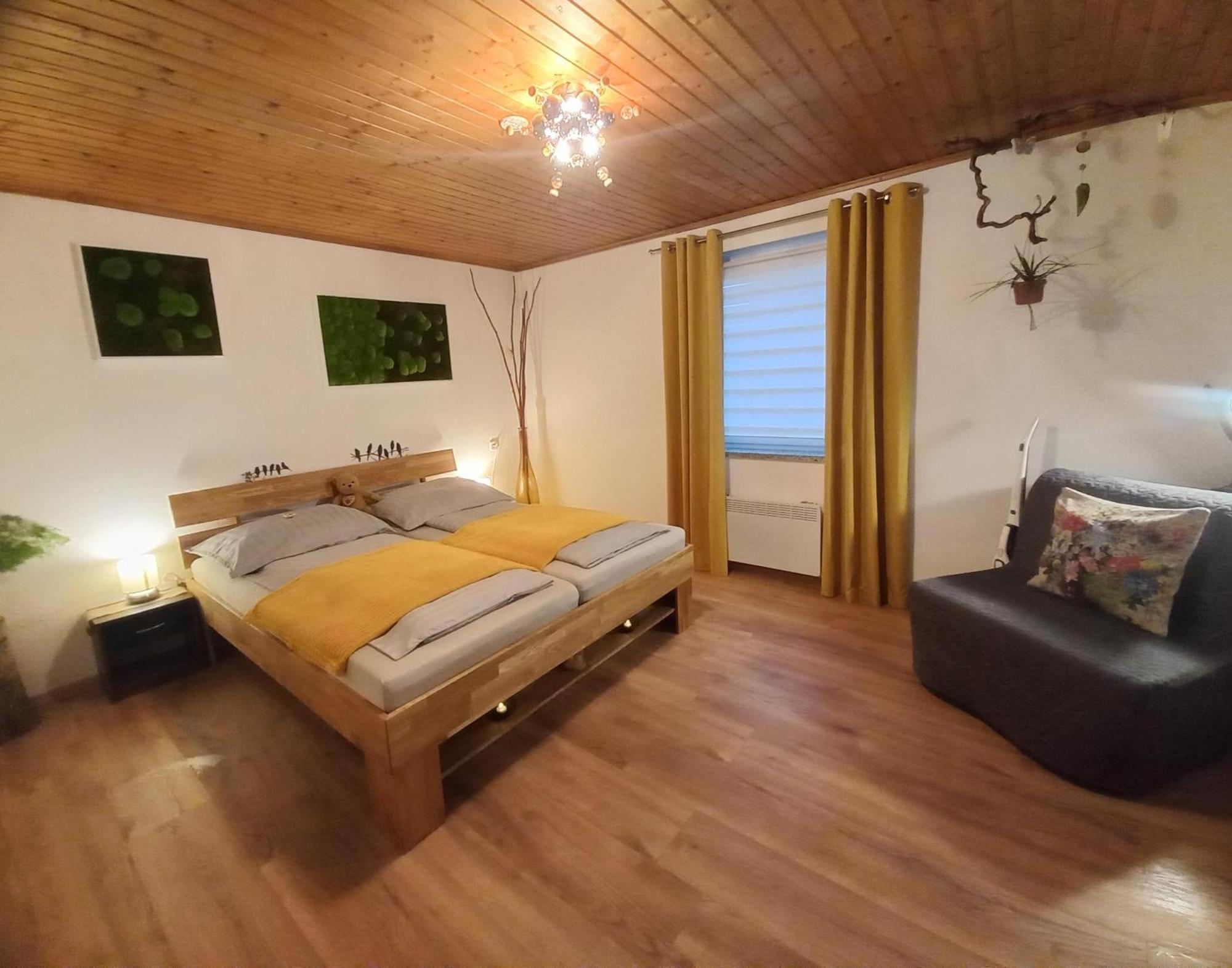 Ferienhaus Kaerntnergmiat Feldkirchen in Kärnten エクステリア 写真